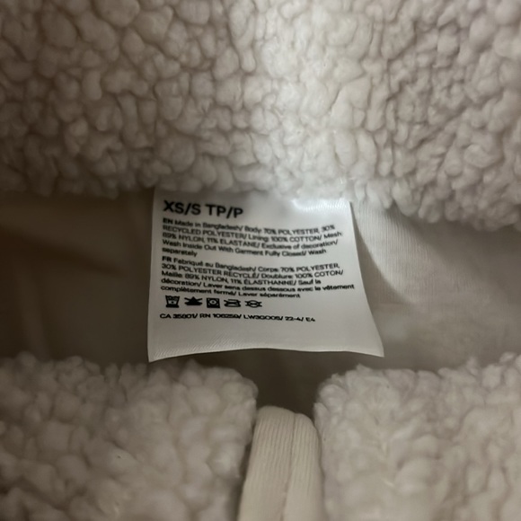 Lululemon Scuba Oversized Fleece Funnel Neck - Picture 3 of 4